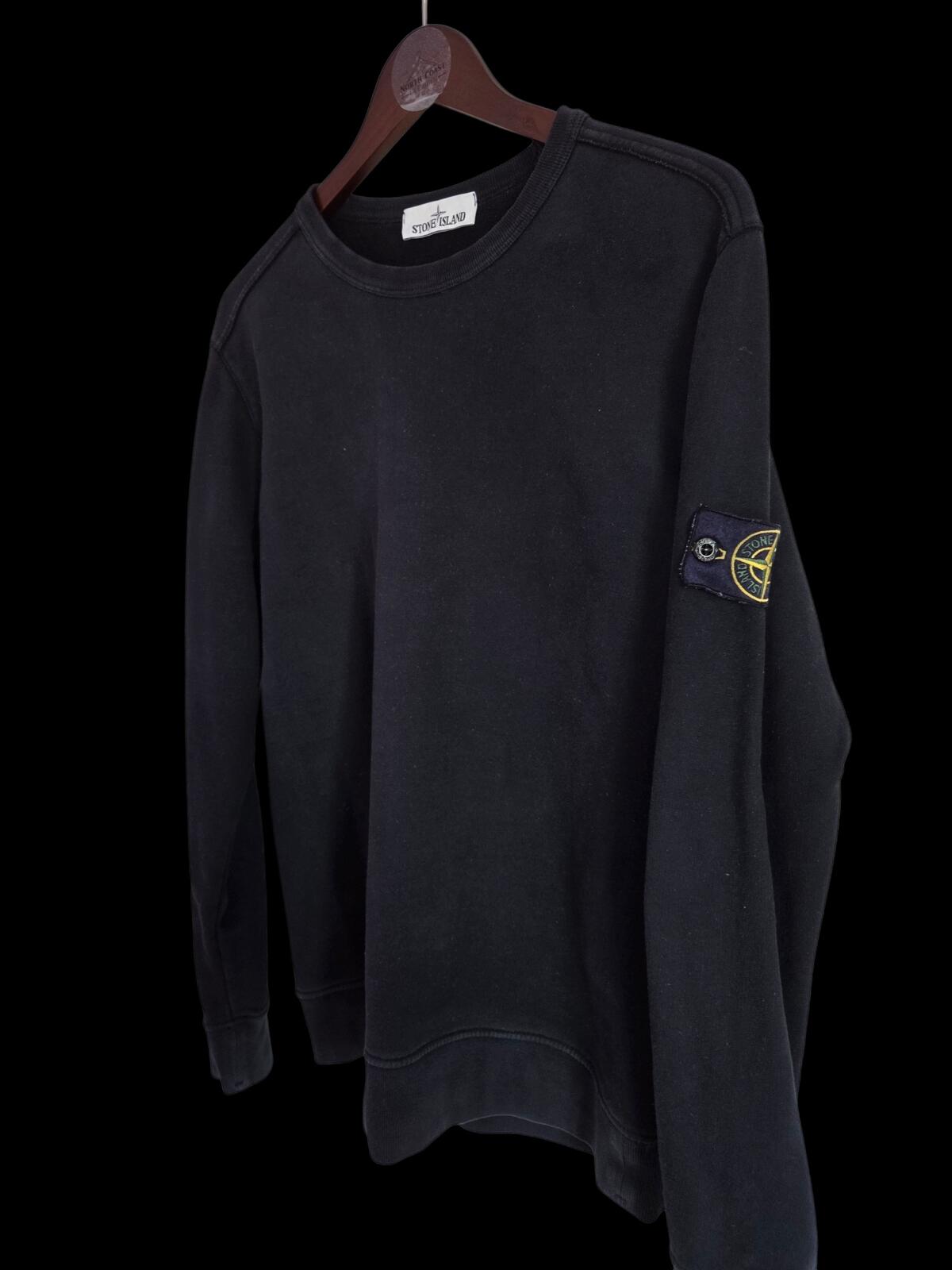 Stone Island Navy Crew Neck Sweatshirt Medium